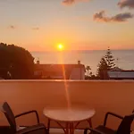 홈스테이 Eolie House - Sea View 트로페아