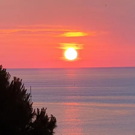 Eolie House Homestay Tropea