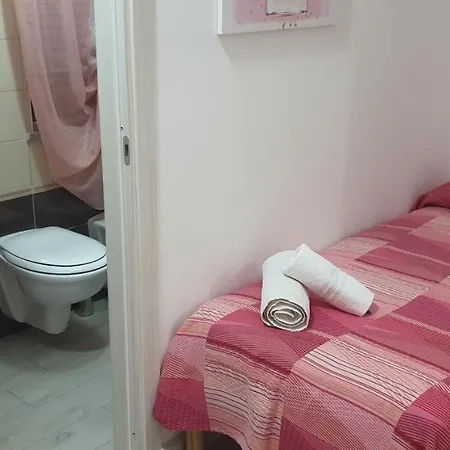 Homestay Eolie House *