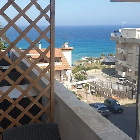 Eolie House - Sea View Séjour chez l'habitant Tropea