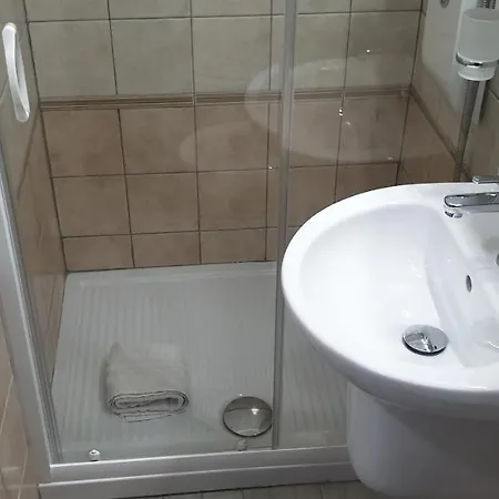 Eolie House Проживание в семье