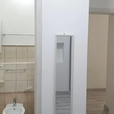 Проживание в семье Eolie House Тропея