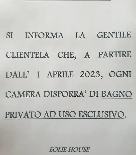 Quarto em Acomodações Particulares Eolie House Tropea